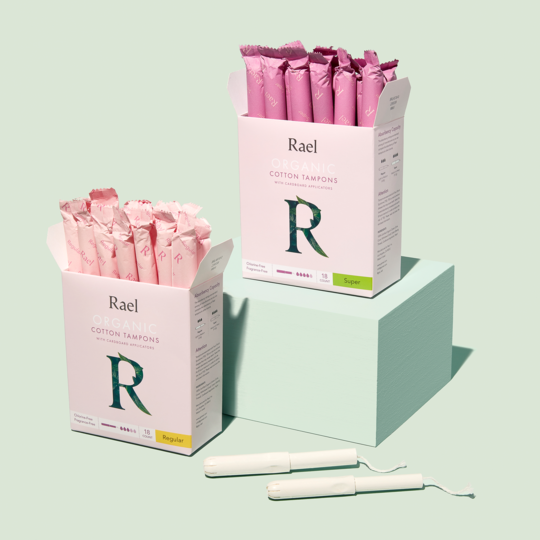 Super Cardboard Applicator Tampons Made With Organic Cotton